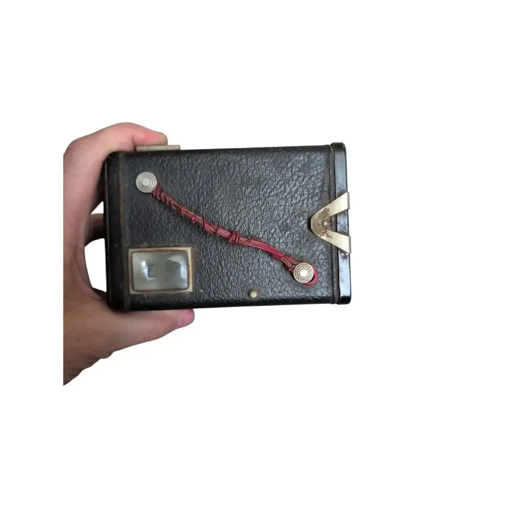 Vintage Kodak Brownie Six-20 Model D Box Camera
